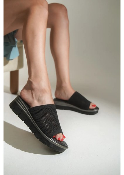 Poli Hafif Taban Günlük Triko Kadın Terlik Siyah fiyatları