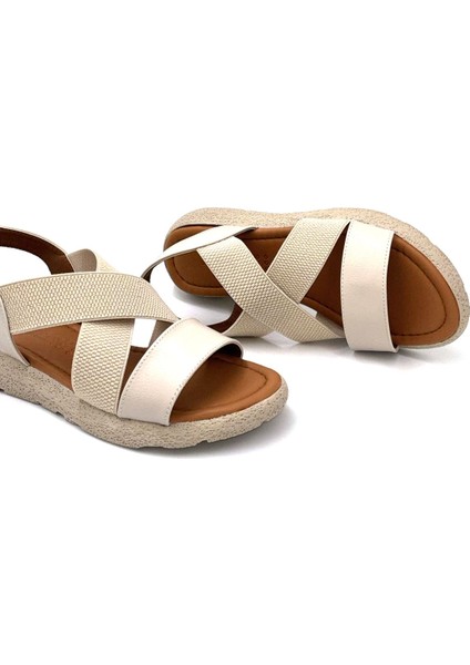 (Mavi) Çapraz Lastik Detalı Hafif Taban Rahat Kadın Sandalet Bej fırsatları