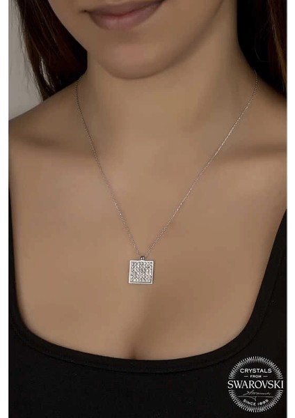 Swarovski Crystal Taşlı Kare Gümüş Kadın Kolye fiyatları