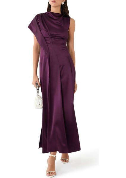 Wombridge Maxi Dress, Modern ve Akışkan Maxi Elbise fiyatları