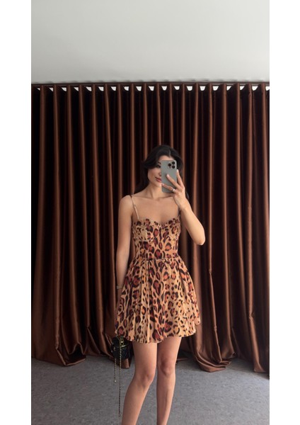 Kadife Leopar Elbise