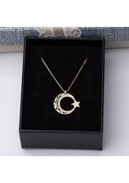Ayyıldız Zirkon Taşlı Otantik Desenli Gold Rengi 925 Ayar Gümüş Kadın Kolye modelleri