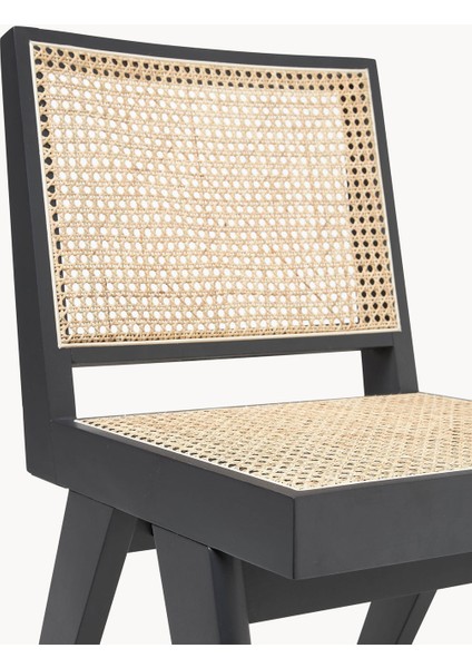 Sissi Döşemeli Ahşap Sandalye – Ikonik Tasarım, Masif Meşe, Oeko-Tex Sertifikalı