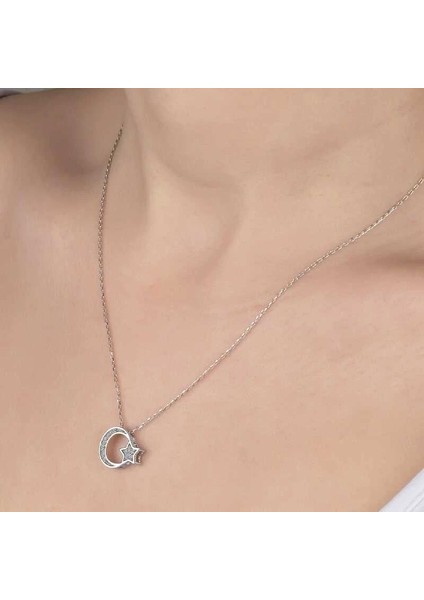 Swarovski Taşlı Gümüş Ayyıldız Bayan Kolye fiyatları