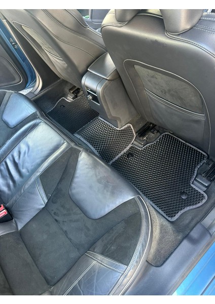Volkswagen Golf 8 Model Yeni Nesil Oto Paspas
