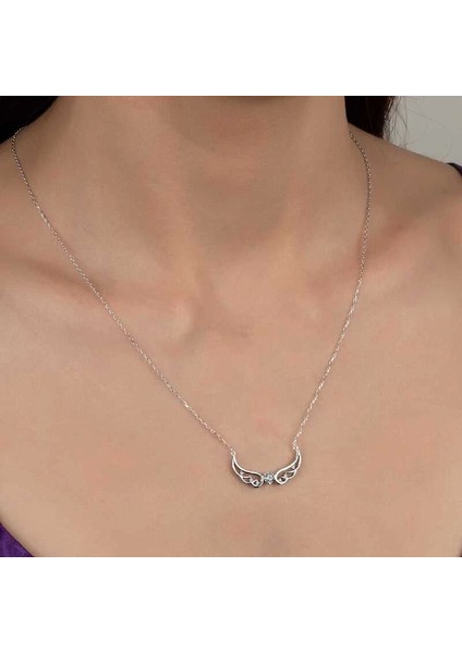 Swarovski Taşlı Gümüş Kanat Bayan Kolye fiyatları