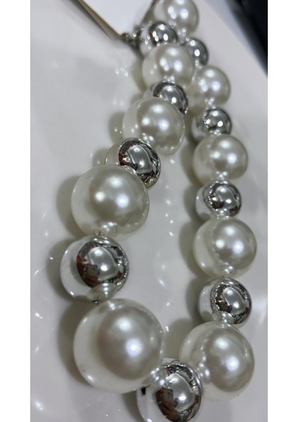 Iri Inci ve Silver Top Kolye