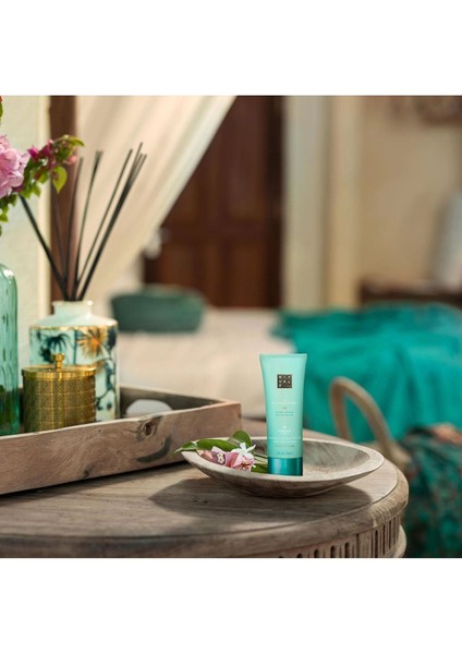 Of Karma Anında Bakım El Losyonu 70 ml, Lotus Çiçeği ve Beyaz Çay ile Hızlı Emilim modelleri