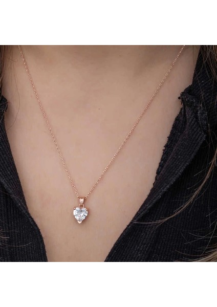 Gümüş Rose Beyaz Taşlı Kalpli Kadın Kolye modelleri