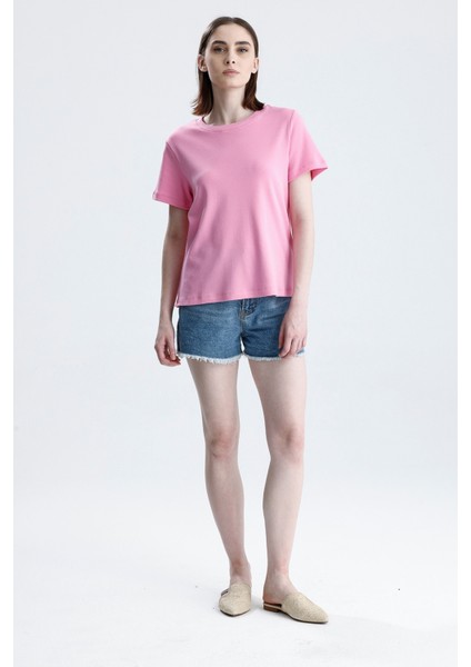 Pembe Regular Fit Basic Kadın T-Shirt %100 Pamuk Yırtmaçlı Kısa Kol Bisiklet Yaka Düz Renk modelleri
