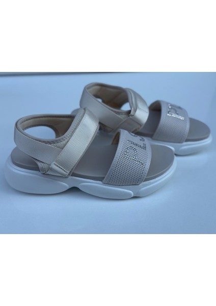 INT1223Y012 Kadın Bej Sandalet