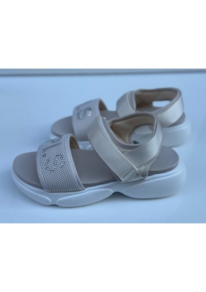 INT1223Y012 Kadın Bej Sandalet