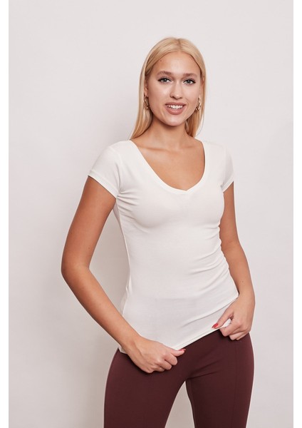 Ön-Arka V Kısa Kol Body -Krem