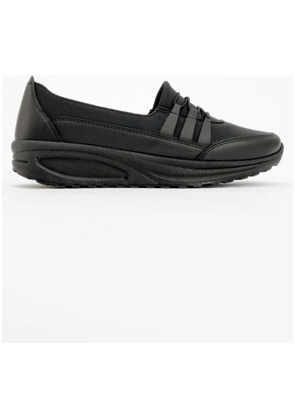 Poli Hafif Taban 4 Nokta Comfort Kadın Ayakkabı Siyah fiyatları