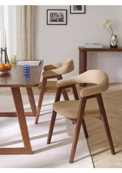 Nik Kollu Sandalye - 35.000 Martindale Kumaş, Yağlı Meşe Gövde, Ergonomik Tasarım modelleri
