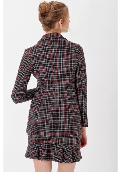 Ekose Yakalı Tek Düğme Ceket fırsatları