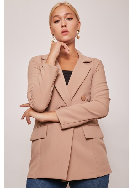 Blazer Düğmeli Uzun Kol Şık Süs Cepli Ofis Ceket-Camel modelleri