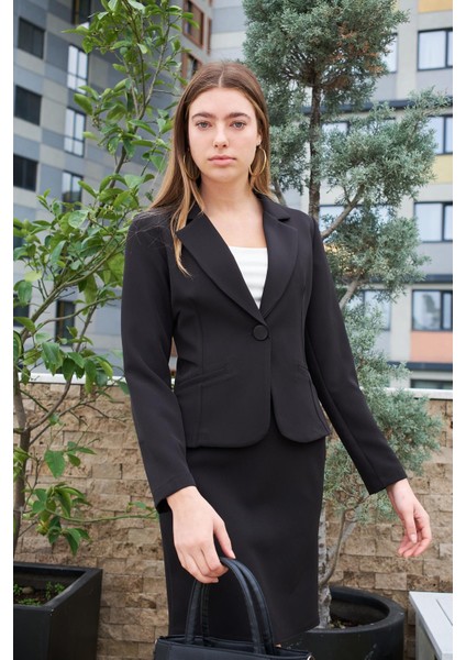 Yakalı Flato Cepli Uzun Kol Pamuklu Kumaş Kısa Blazer Ofis Ceket-Siyah
