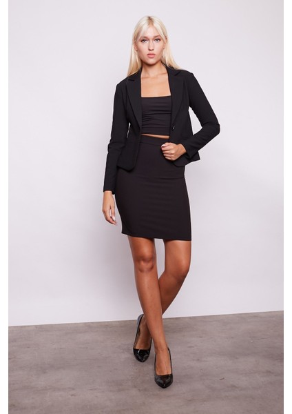 Yakalı Flato Cepli Uzun Kol Pamuklu Kumaş Kısa Blazer Ofis Ceket-Siyah fırsatları