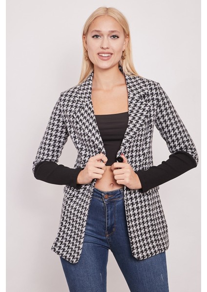 Desenli Jakar Kumaşlı Yakalı Cep Kapaklı Uzun Kol Kolu Ribanalı Kışlık Blazer Ceket-Kazayağı modelleri