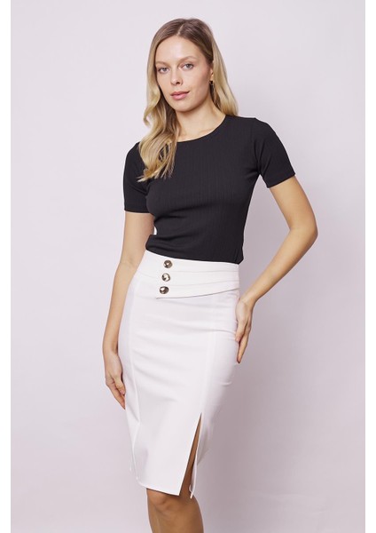 Kadın Yüksek Bel Gold Metal Düğme Detaylı Önden Yırtmaçlı Diz Altı Hafif Likralı Kumaş Kalem Etek-Krem fiyatları