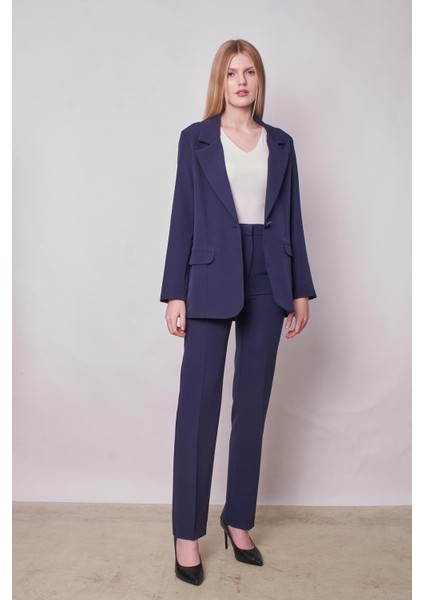 Kadın Yakalı Cep Kapaklı Uzun Kol Hafif Likralı Kumaş Oversize Blazer Ceket(Pantolonu Jument 40075)-LACIVERT