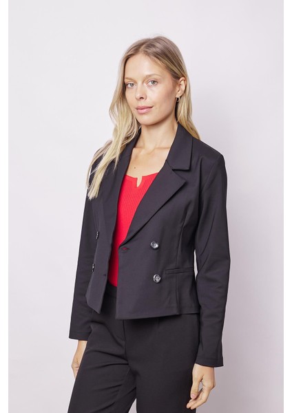 Kadın Yakalı Flato Cepli Uzun Kol Kruvaze Anvelop Hafif Likralı Kumaş Blazer Ceket-Siyah fırsatları