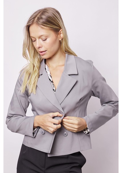 Kadın Yakalı Flato Cepli Uzun Kol Kruvaze Anvelop Hafif Likralı Kumaş Blazer Ceket-Gri modelleri