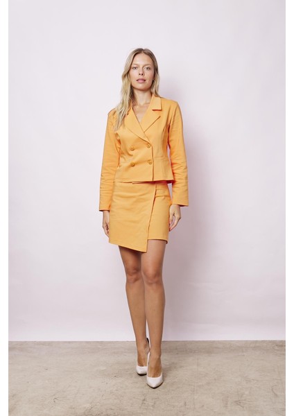 Kadın Yakalı Flato Cepli Uzun Kol Kruvaze Anvelop Hafif Likralı Kumaş Blazer Ceket-Mango