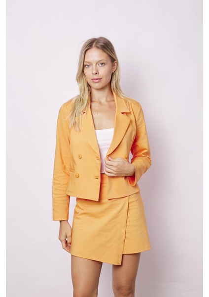 Kadın Yakalı Flato Cepli Uzun Kol Kruvaze Anvelop Hafif Likralı Kumaş Blazer Ceket-Mango fiyatları