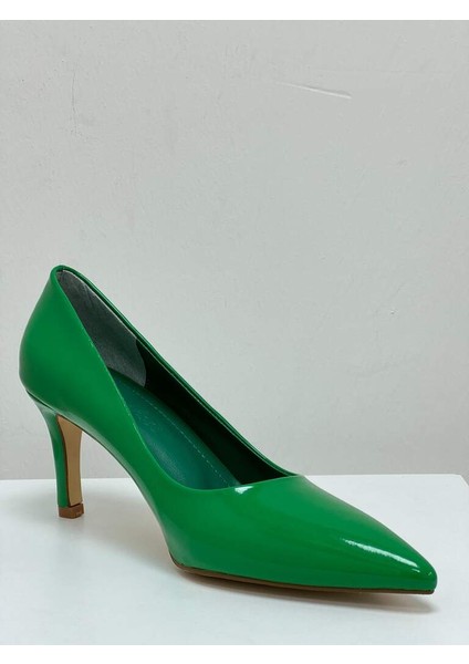 000001 Yeşil Rugan Kadın Stiletto Topuk 6-8 cm Arası