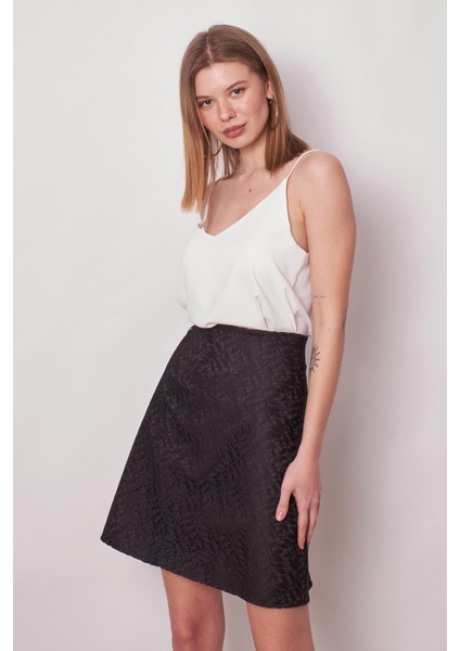 Kadın Dantel Detaylı Yüksek Bel Hafif Esnek Dokuma Kumaş Çan ETEK(BOY:49CM +-2cm)-Siyah fırsatları