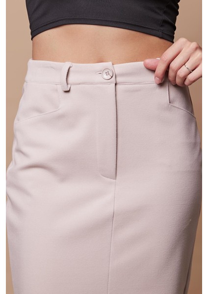 Kadın Likralı Kaşe Kumaş Yüksek Bel Alman Cepli Önden Yırtmaçlı Kalem Etek-Şampanya indirimleri