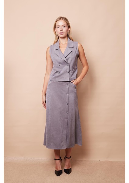 Kadın Hafif Likralı Kadife Kumaş Alman Cepli Dizde Düğmeli Yırtmaçlı Midi Boy Uzun Etek-Gri modelleri