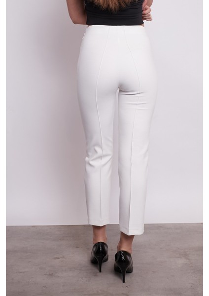 Kadın Yüksek Bel Önü Dikişli Beli Apoletli Düğmeli Boru Paça Kumaş Pantolon- Krem fiyatları