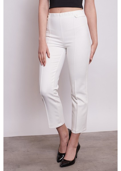 Kadın Yüksek Bel Önü Dikişli Beli Apoletli Düğmeli Boru Paça Kumaş Pantolon- Krem indirimleri