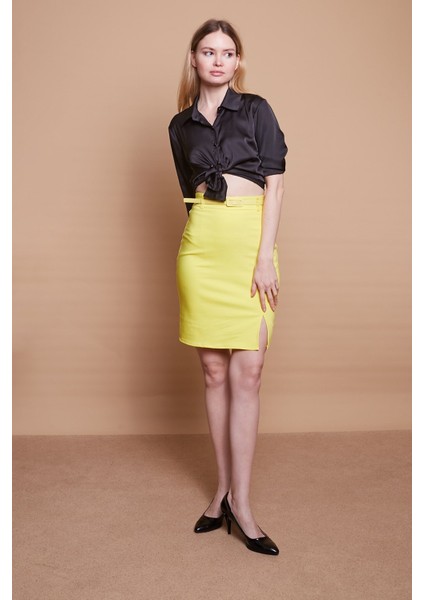 Astarlı Yüksek Bel Önden Yırtmaçlı Deri Kemerli Pamuklu Hafif Likralı Kumaş Kalem Etek(Kemer Dahil)-Sarı fırsatları