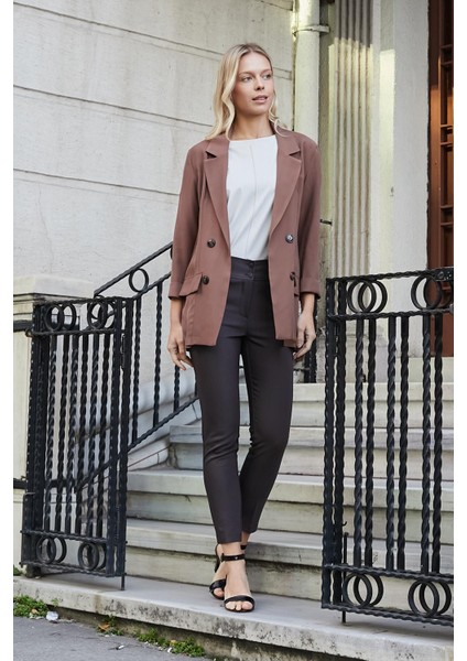 Kadın Ipeksi Dokulu Modal Kumaş Yakalı Cep Kapaklı Oversize Salaş Blazer Ceket-Kahve fırsatları