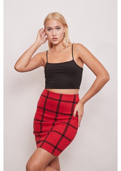 Kışlık Yünlü Kumaş Yüksek Bel Diz Üstü Kalem Etek-Kırmızı Kareli modelleri