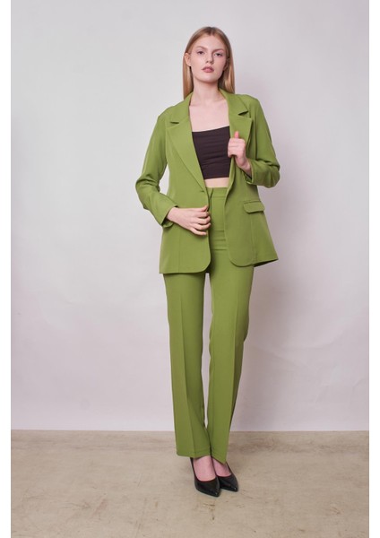 Kadın Yakalı Cep Kapaklı Uzun Kol Hafif Likralı Kumaş Oversize Blazer Ceket(Pantolonu Jument 40075)-FISTIK Yeşili
