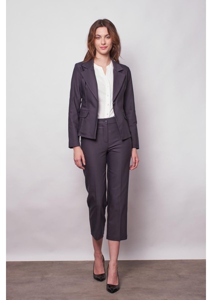 Kadın Yakalı Cep Kapaklı Uzun Kol Hafif Likralı Kumaş Blazer Ceket(Pantolon Jument 40076)-LACIVERT fiyatları