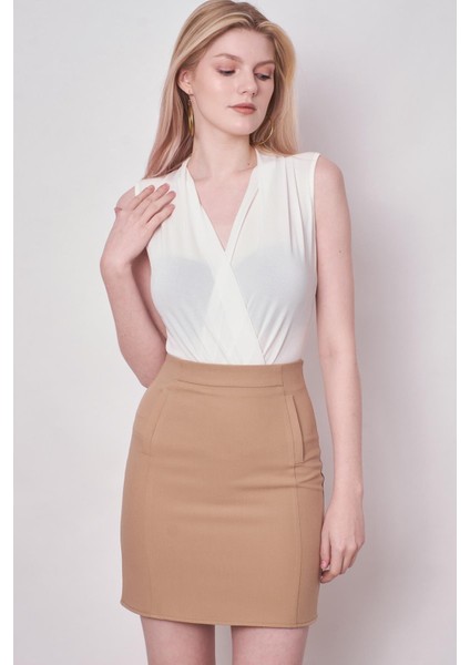 Kadın Yüksek Bel Flato Cep Görüntülü Hafif Likralı Kumaş Kısa Kalem Etek-Camel fırsatları