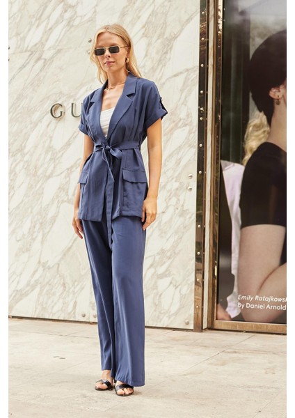 Kadın Ipeksi Modal Kumaş Yüksek Bel Beli Lastikli Apoletli Yan Cepli Bol Paça Palazzo Pantolon-Lacivert