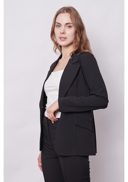 Kadın Yakalı Cep Kapaklı Tek Düğme Hafif Lirkalı Kumaş Blazer Ofis Ceket(Pantolon Kodu Jument 40082)-SIYAH