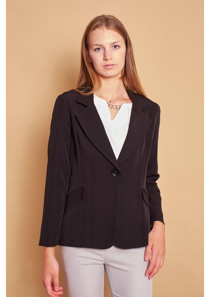 Yakalı Cep Kapaklı Uzun Kol Hafif Likralı Kumaş Ofis Blazer Ceket-Siyah fırsatları