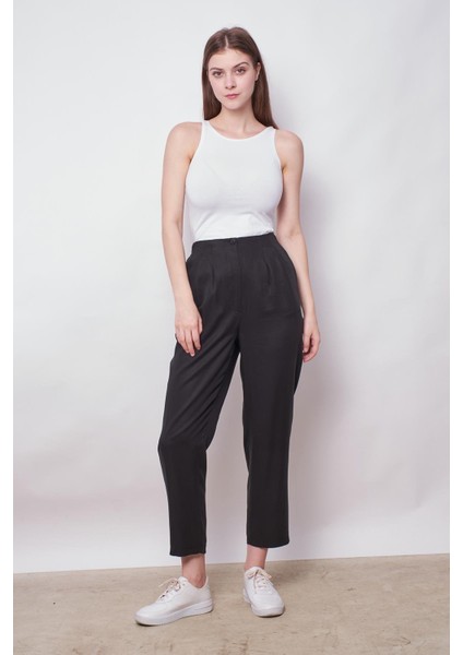 %100 Iyocell Akıcı Şık Kumaş Dökümlü Iç Göstermez Smart Yazlık Pantolon(Hırka Jument 60053)-SIYAH