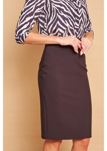 Astarlı Yüksek Bel Diz Altı Hafif Likralı Yırtmaçlı Kumaş Ofis Kalem Etek -Siyah fiyatları