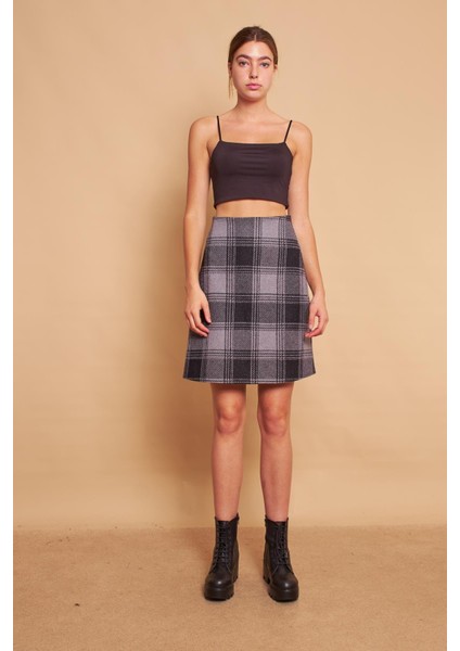 Hafif Likralı Yünlü Kışlık Jakar Kumaş Yüksek Bel Hafif Diz Üstü Çan Etek-Siyah Desen