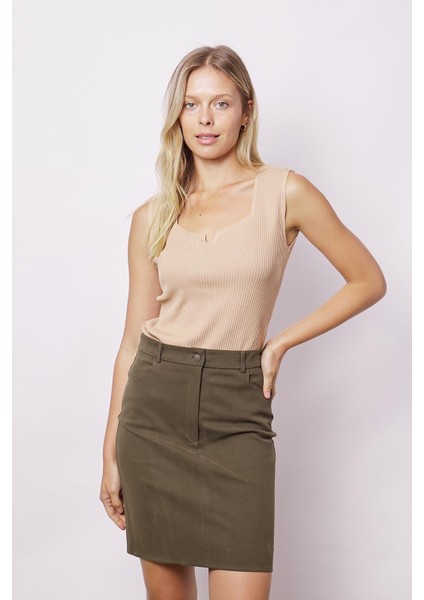 Kadın Cep Detaylı Diz Üstü Hafif Likralı Pamuklu Kumaş Kalem Etek-Haki fırsatları