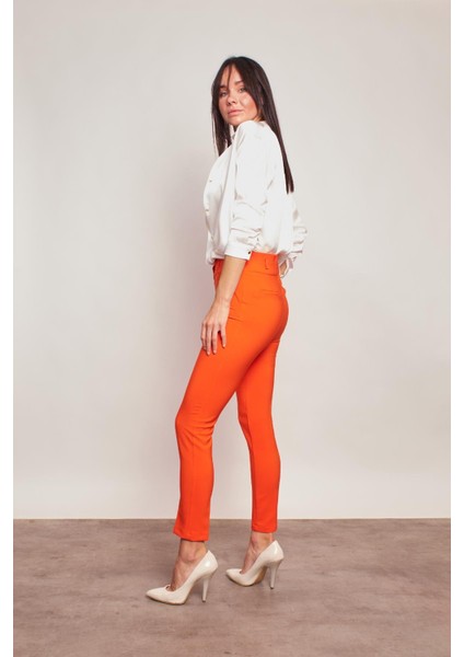 Kalın Kemerli Süs Cepli Bilek Boy Likralı Kumaş Pantolon-Oranj fiyatları